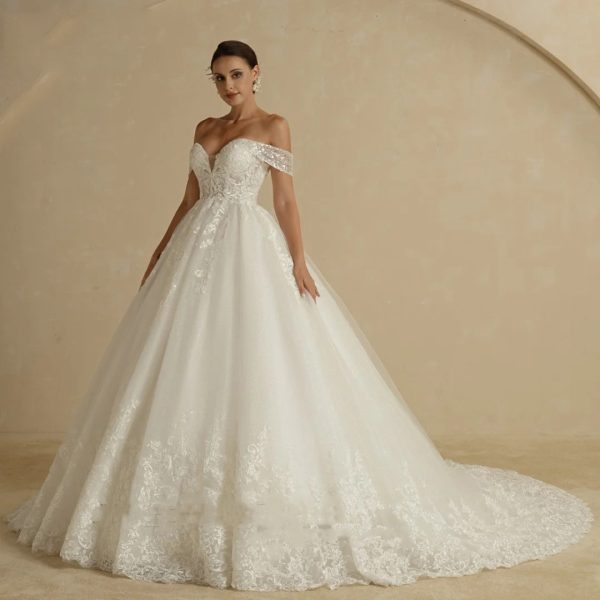 Off-shoulder Bridal Main Wedding Dress Elegant Court Style High-grade Luxury French Light Door Yarn - Image 4