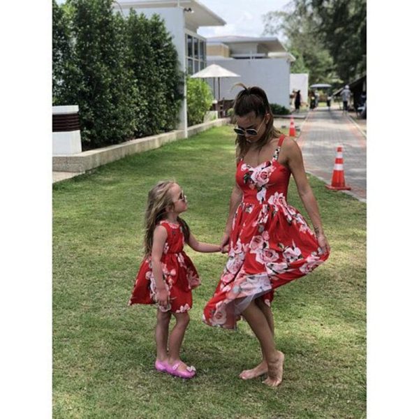 Summer New Style Printed Sling Sleeveless Parent-Child Dress - Image 4