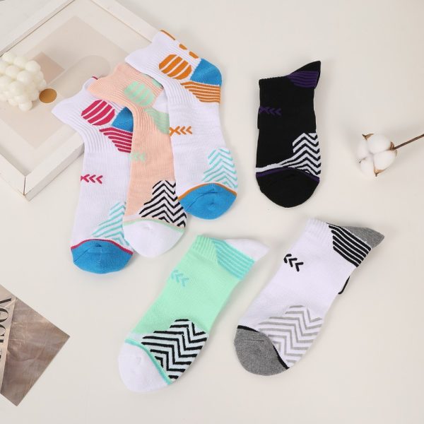 Six Pairs Of Trendy Mixed Sports Socks, Sports Ankle Socks, Running Socks, Hiking Socks, Moisture-wicking Cotton Socks And Ankle Socks - Image 5