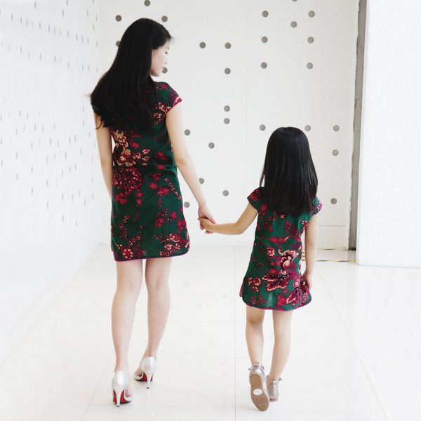 Girls Mianma cheongsam parent-child femelle skirt little girl scout summer Tangzhuang Qipao dresses - Image 5