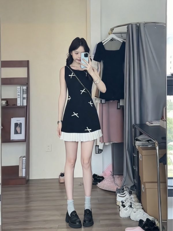 Stitching Contrast Color Bow Sleeveless Dress - Image 7