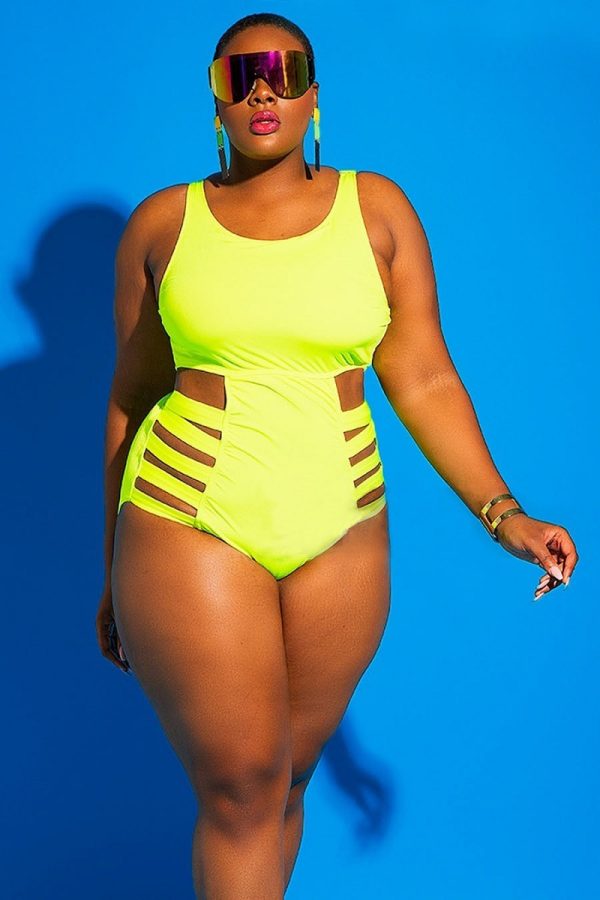 Women's plus size swimsuit - Image 8