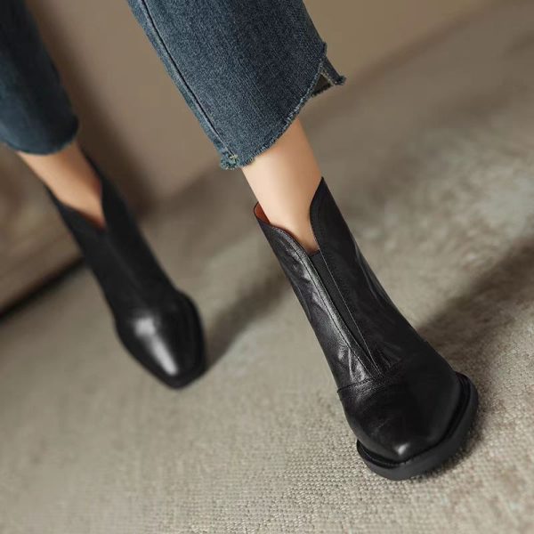 Women's Fashion Retro Square Toe Ankle Boots - Image 4