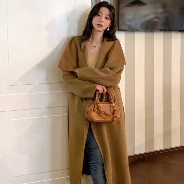 Women's Large Lapel Pure Color Tied Warm Reversible Woolen Coat - Image 3