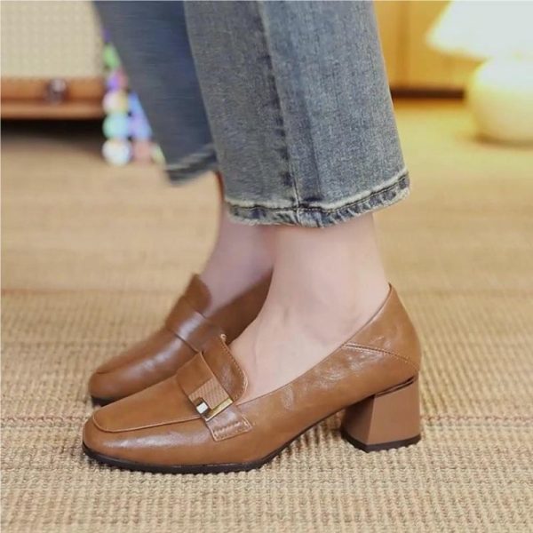 Women's French-style Retro Brown Shallow Mouth Pumps - Image 6