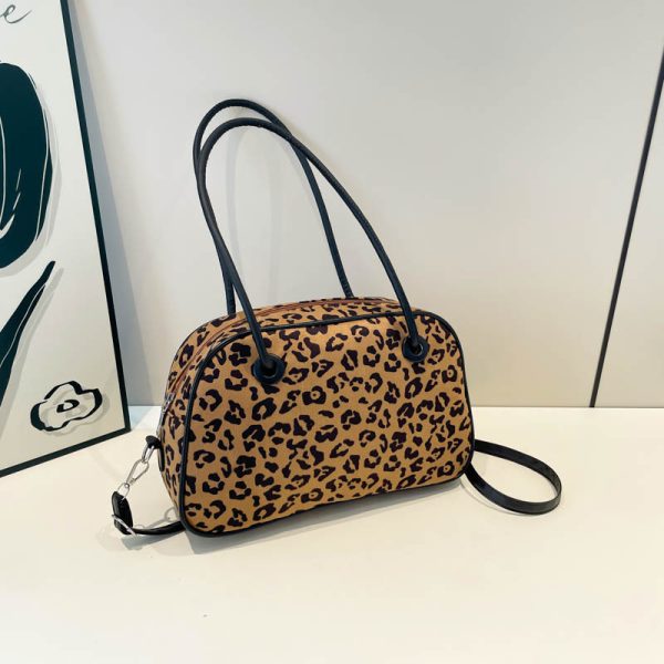 Vintage Leopard Print Bowling Handbag For Women - Image 6