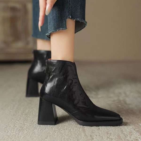 Women's Fashion Retro Square Toe Ankle Boots - Image 2