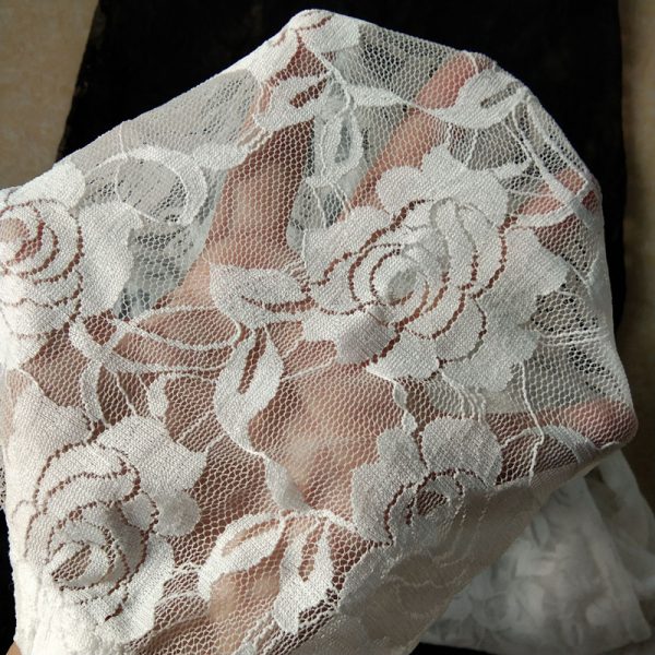 Autumn Sweet Lace Rose Hollow Leggings - Image 5