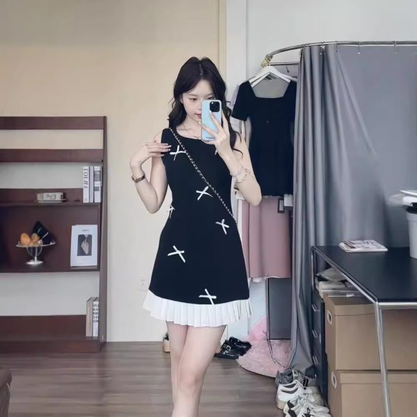 Stitching Contrast Color Bow Sleeveless Dress - Image 4