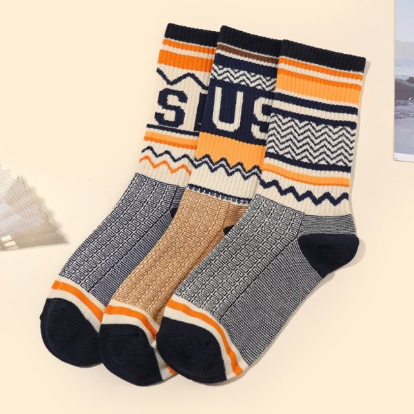 Six Pairs Of Men's And Women's Fashionable Socks With Letter Patterns - Offering Fashion And Comfort For Daily Wear And Suitable For All Four Seasons. - Image 4